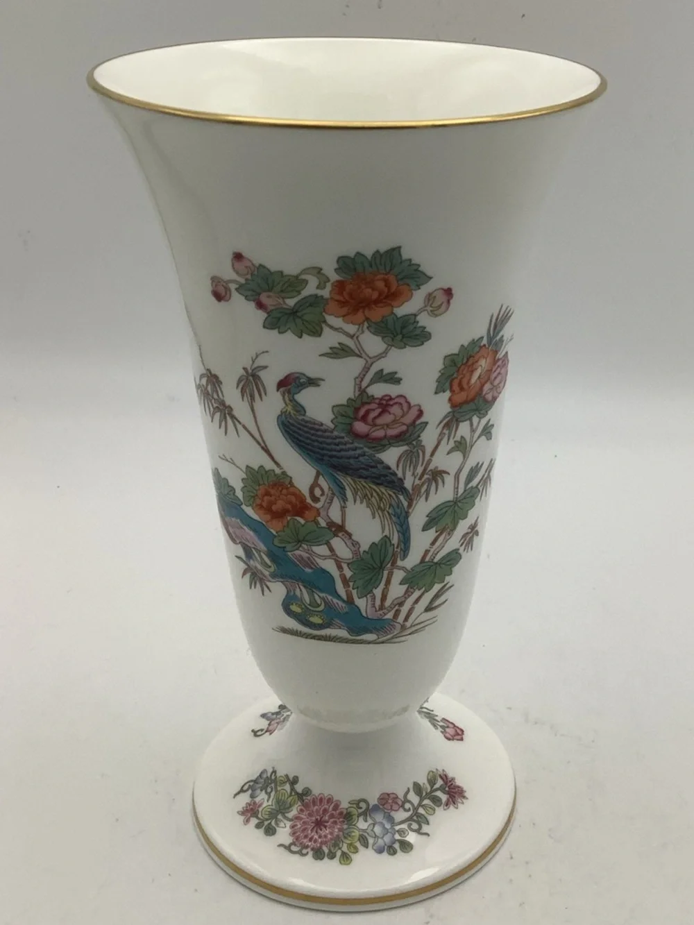 Wedgwood England Kutani Crane English Bone China Trumpet Vase